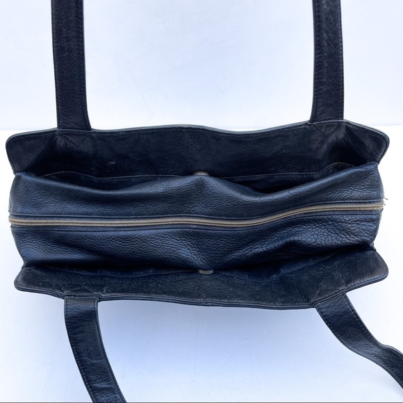 Fossil Black Leather Large Shoulder Bag - Picture 8 of 11